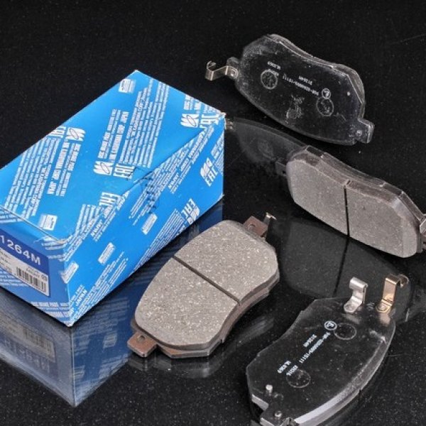 Колодки тормозные передние Kashiyama D-1264M (PF2554,41060-CA093,NP2024) 
