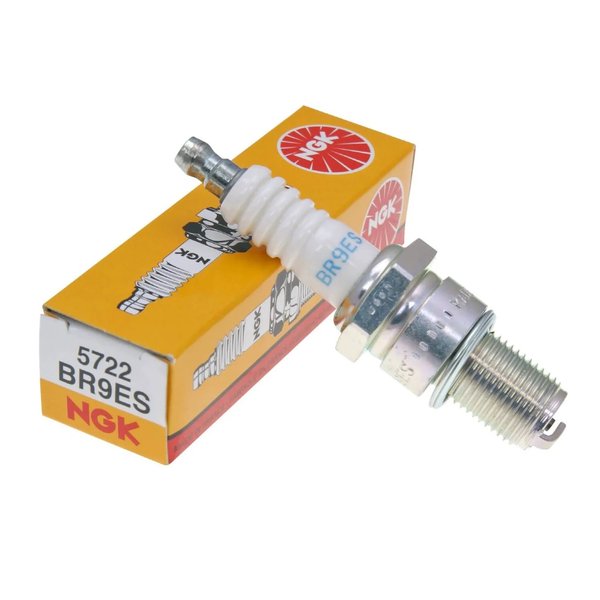 Свеча зажигания NGK 5722/3194 BR 9ES Япония